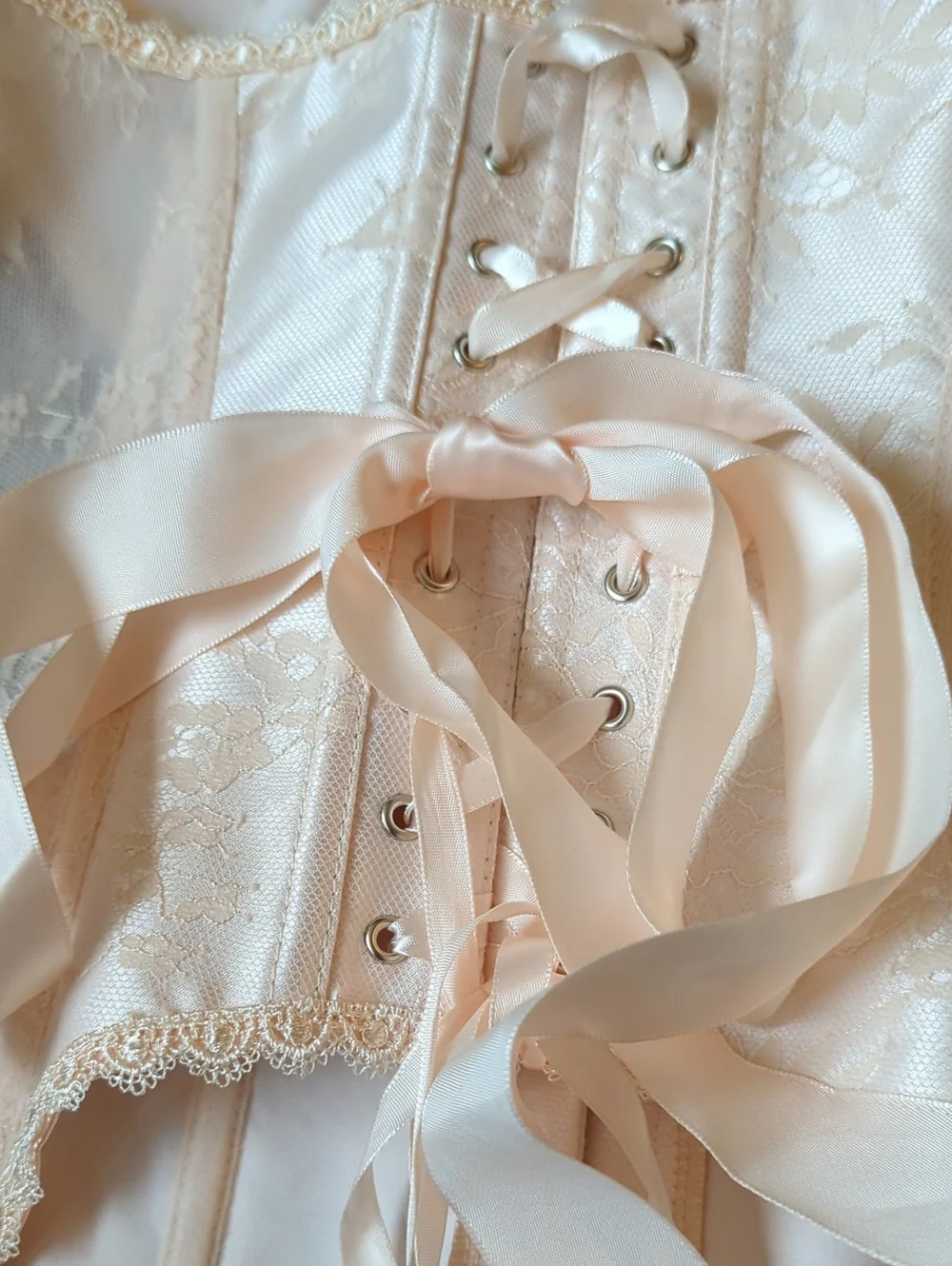 New Ivory Lace Strapless Boned Corset Bustier Satin Ribbons Garters Sexy Sz 1x